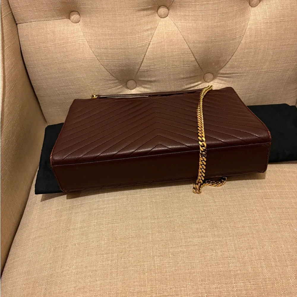 Yves Saint Laurent Wine Quilted Leather Shoulder Bag with Gold Chain - Picture 3 of 7